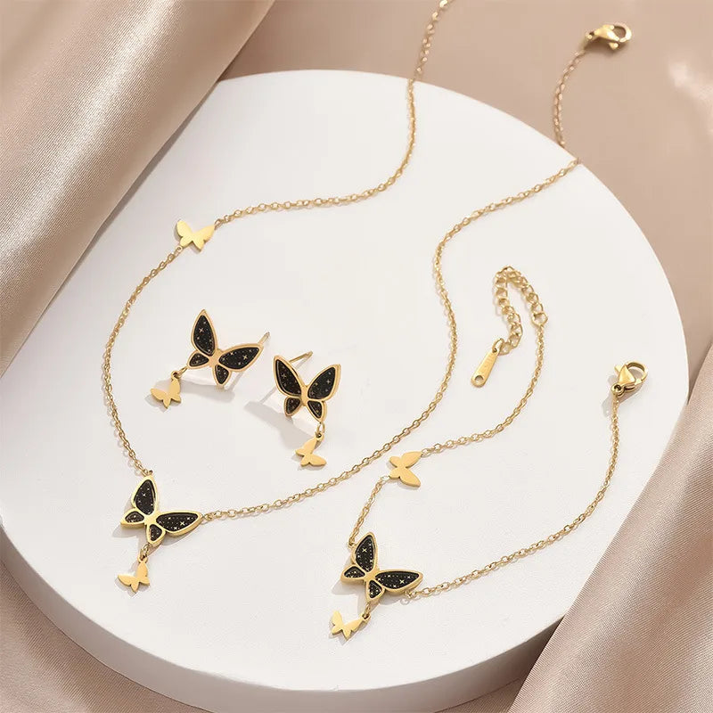 Collar Butterfly - Joyería Elegante | Lotus Flowers
