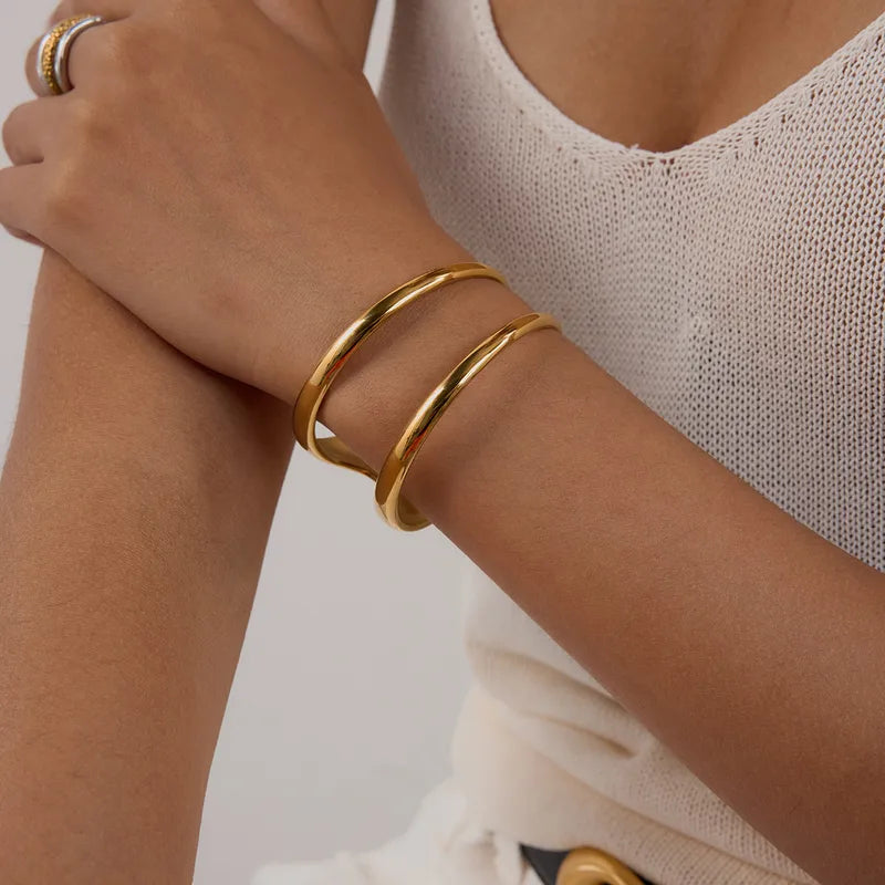Brazalete Elegante - Joyería Sofisticada | Lotus Flowers